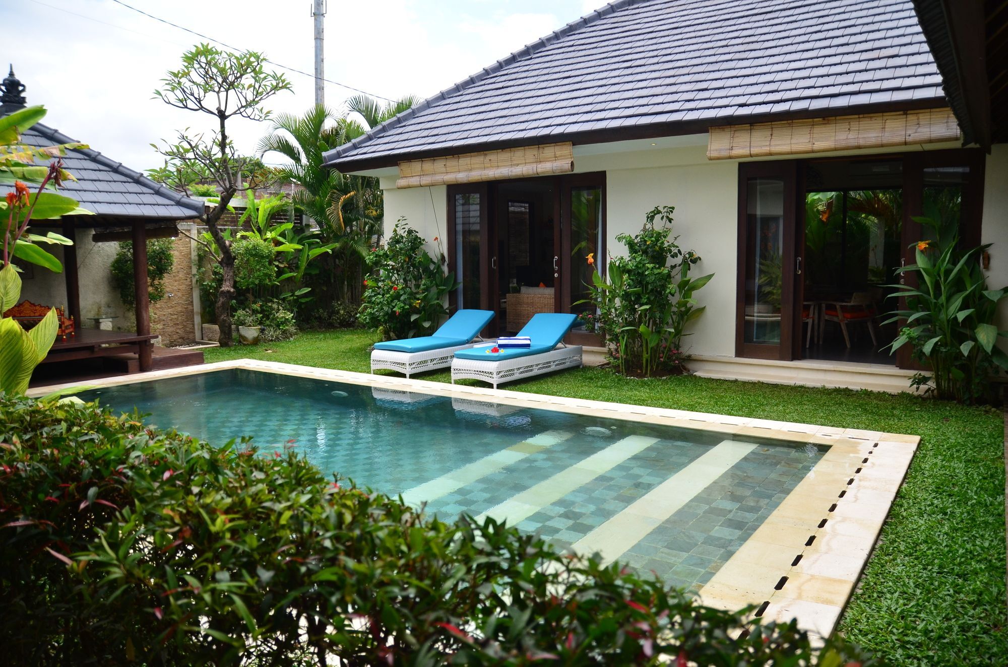 Villa Intan Bali Legian Exterior foto